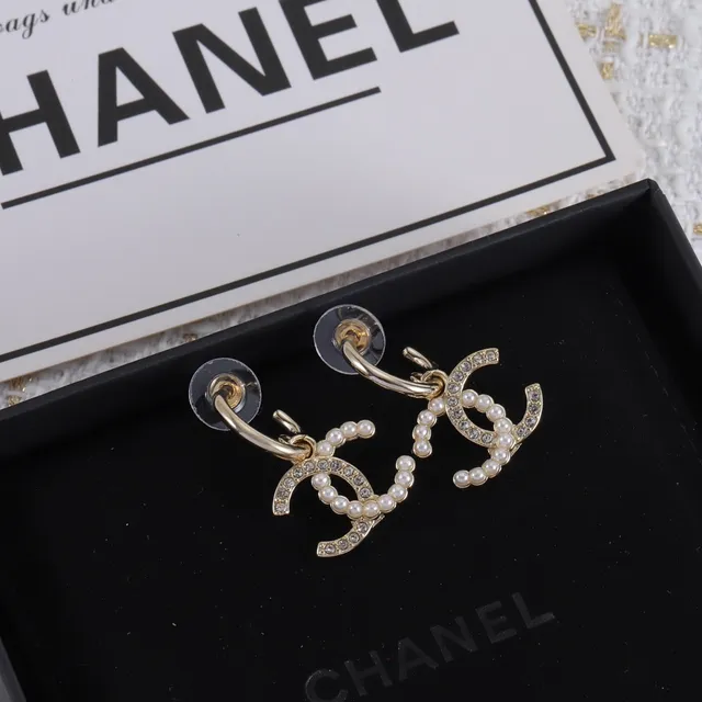 Chanel CC Pearl and Crystal Earrings 7