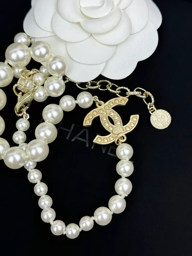 Chanel CC Collier Perles Chaîne Or Blanc Pendentif Logo 3