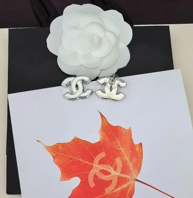 Chanel CC White Silver Interlocking Logo Enamel-Filled Earrings 2