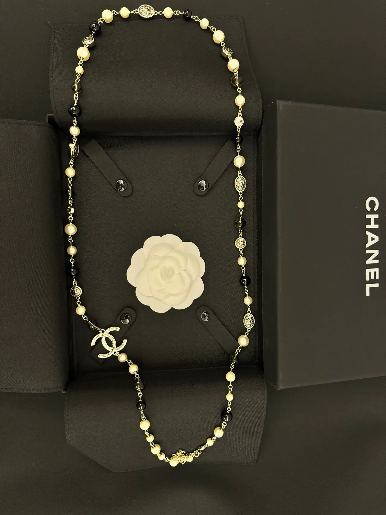 Chanel Classic Chain Necklace Black Gold Beaded CC Clasp Necklace 4