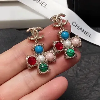 Chanel 交叉造型 多宝石 金色耳环