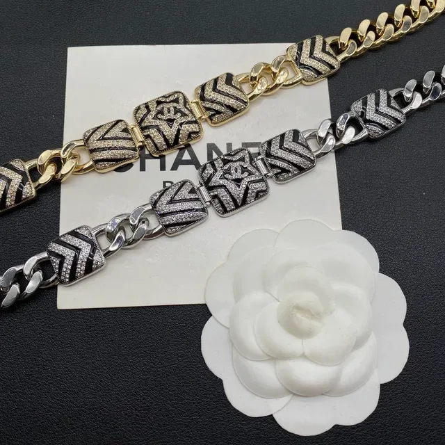 Chanel Crystal-Embellished Chevron Link Bracelet 3
