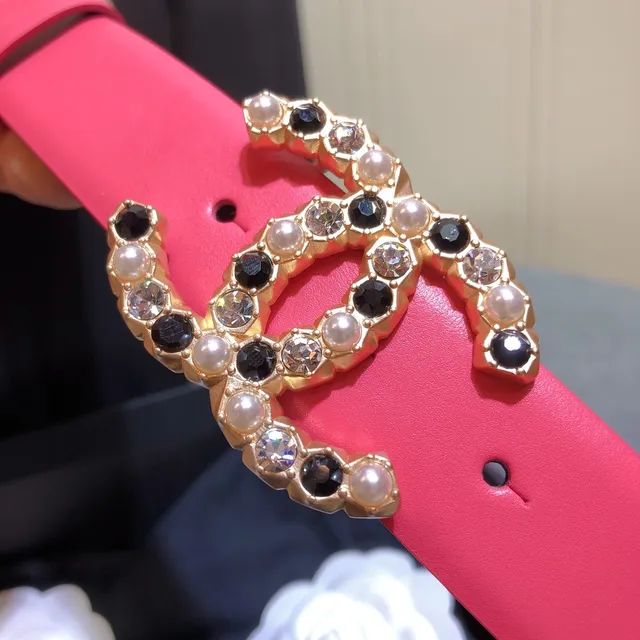 Chanel Embellished CC Buckle Pink Leather Belt 2