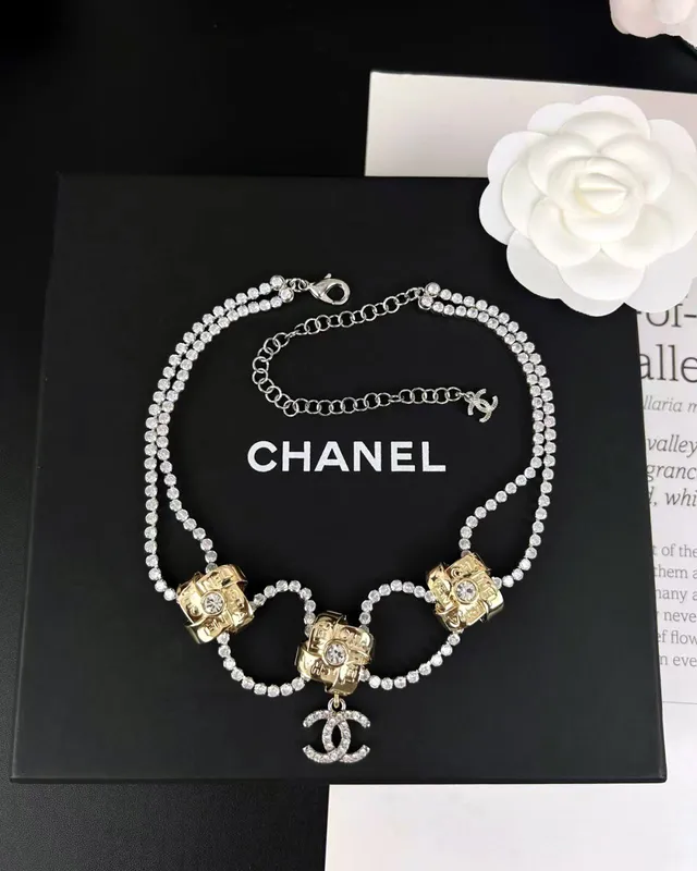Chanel Colar de Charms de Cubo de Cristal Pavé Multi-Strand de Ouro e Prata 5