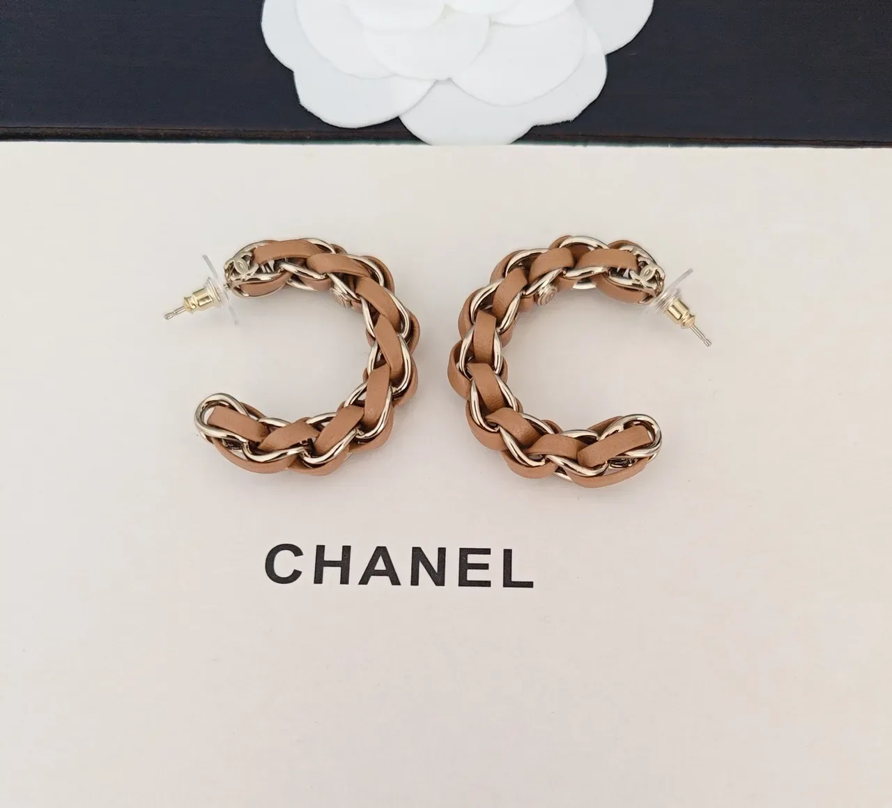 Chanel Interwoven Leather and Gold-Tone Chain Hoop Earrings 4