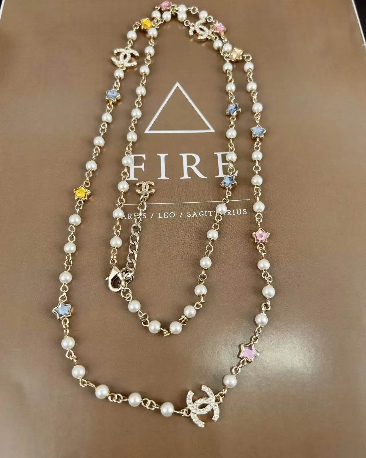 Chanel Pérola e CC Logo Star Charm Colar Multicamadas 6