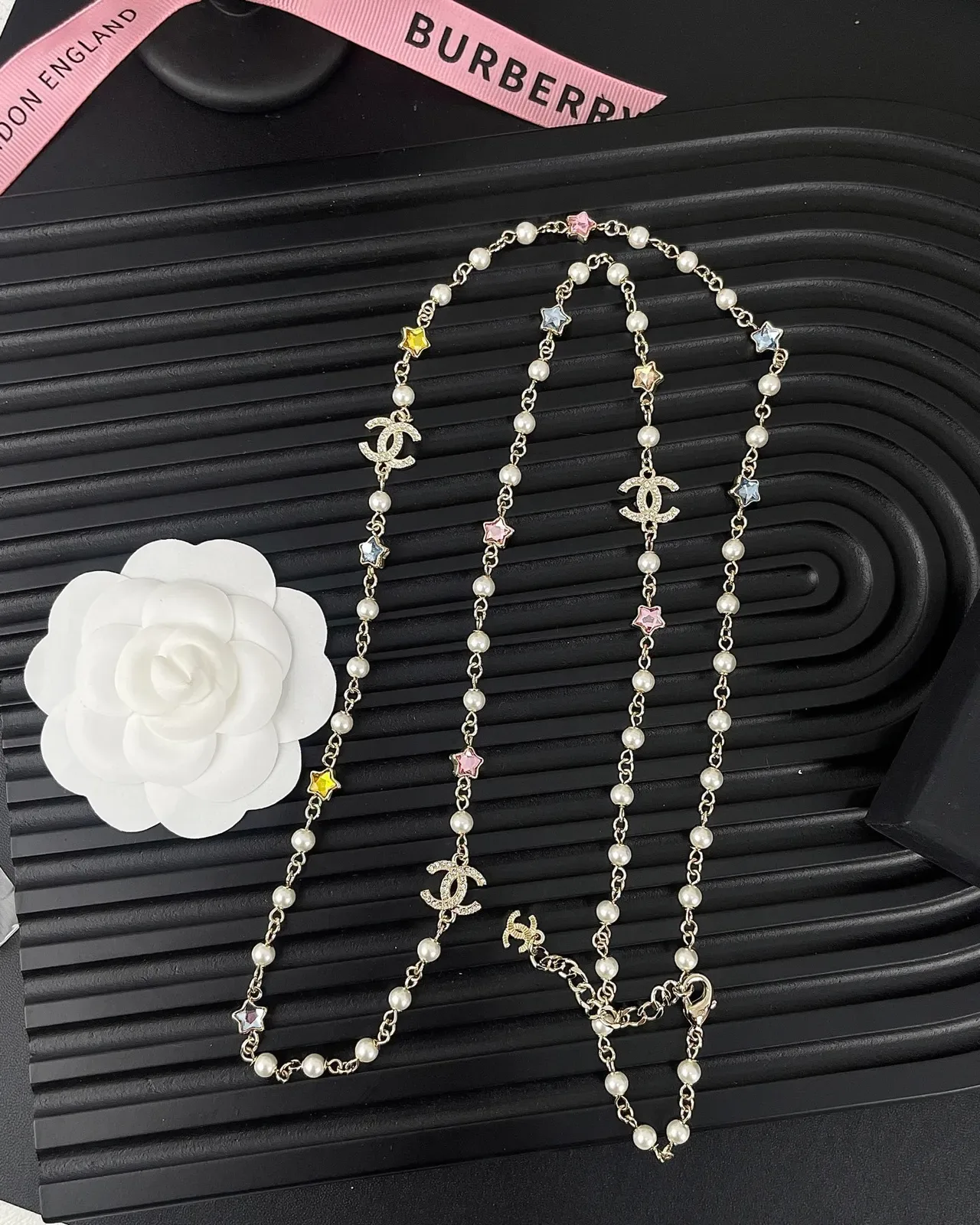 Chanel Pérola e CC Logo Star Charm Colar Multicamadas 13