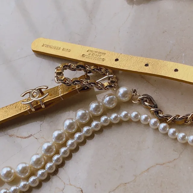 Chanel Pearl and Chain Belt Gold White Hardware Leather Belt 4