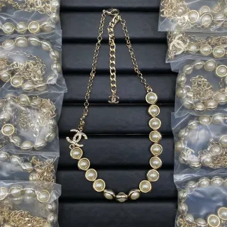 Chanel Pearl Bead CC Logo Necklace Gold Beige Chain Faux Beads Necklace