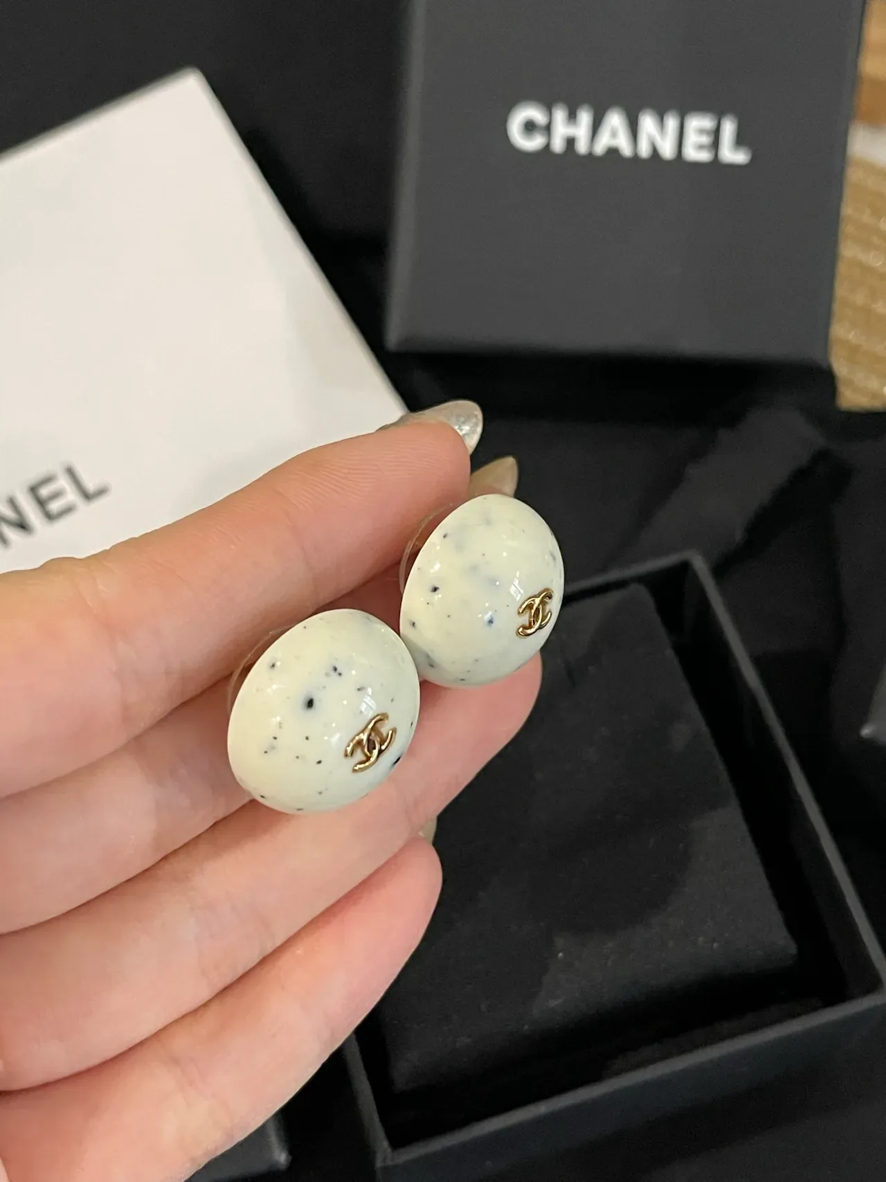 Chanel Round Speckled Resin Stud Earrings 5