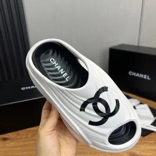 Chanel Rubber Slide White Black Molded Interlocking CC Logo Slippers