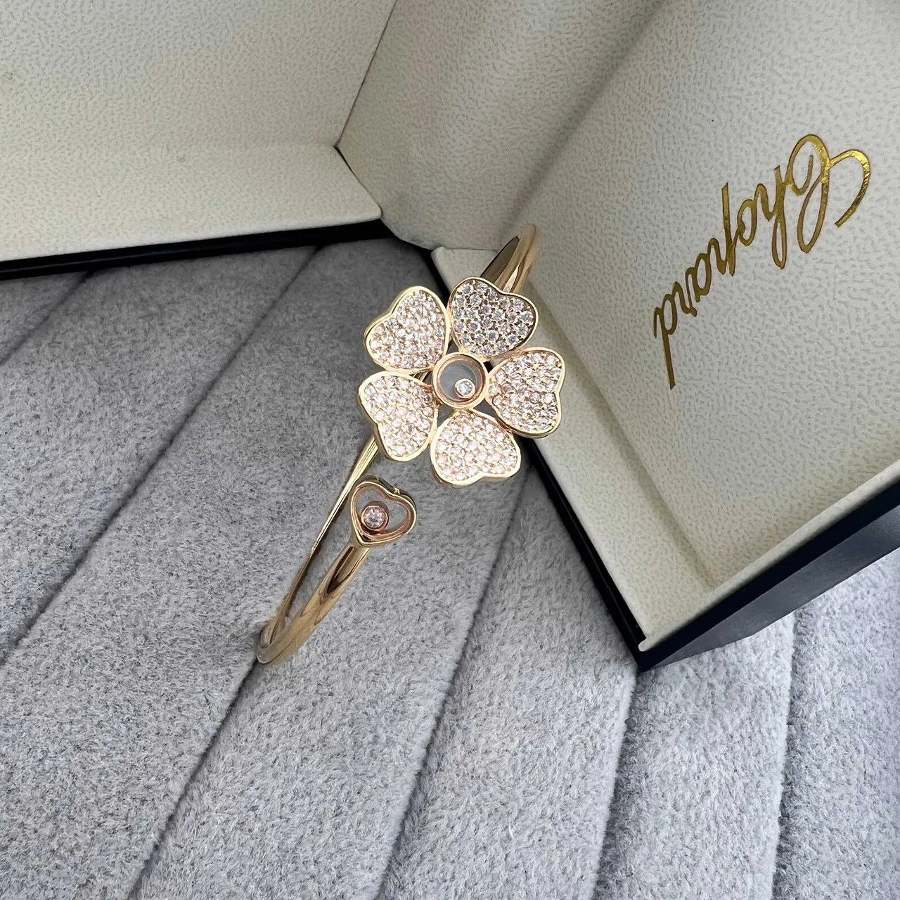 Chopard সুখী হার্ট ফুল Pavé ব্যাঙ্গেল কাঁজি 3
