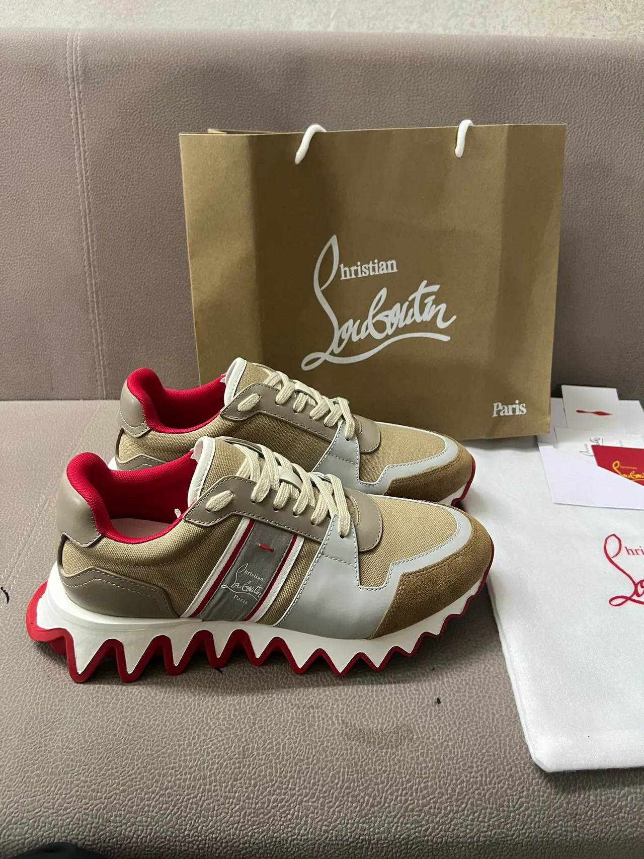 Christian Louboutin Beige Rouge Multi-matériau Haut Zigzag Semelle Intermédiaire Sneakers Chunky 4