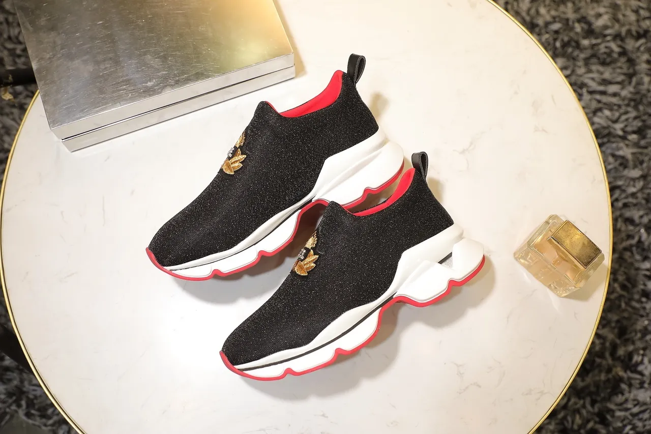 Christian Louboutin Noir Rouge Slip-On Maille Supérieure Brodée Crest Chunky Sneakers 3