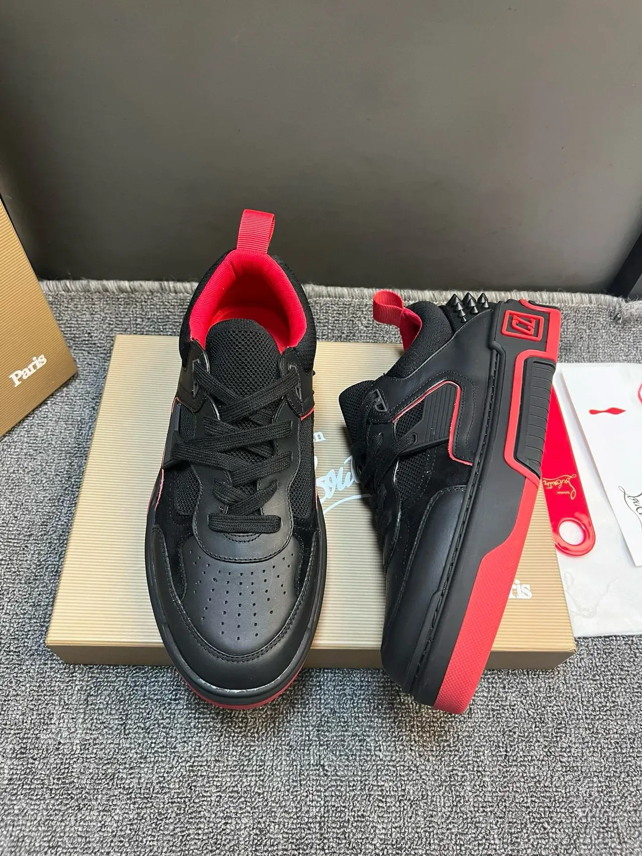 Christian Louboutin Noir Rouge Talon à piques Contrefort Upper stratifié Sneakers Lifestyle 5