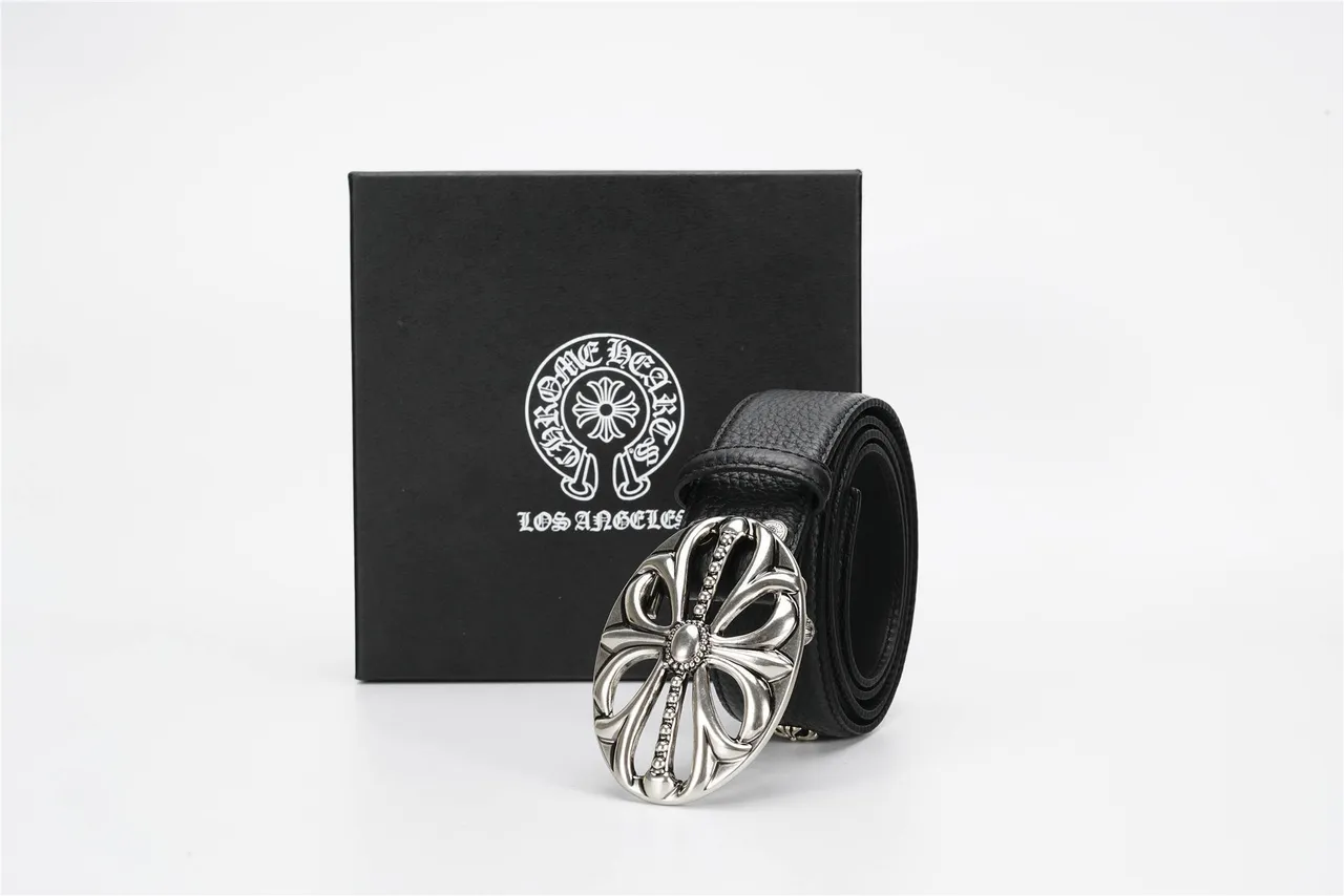 Chrome Hearts Ceinture en Cuir Texturé Noir Argent avec Boucle Ornamentée 5
