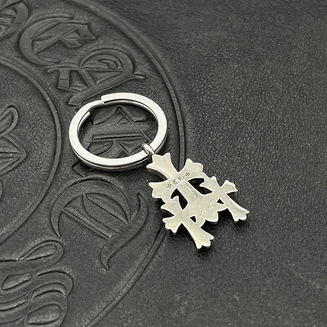 Chrome Hearts Croix et Dague Argent Finition Antique Charms Gothiques Bracelet 3