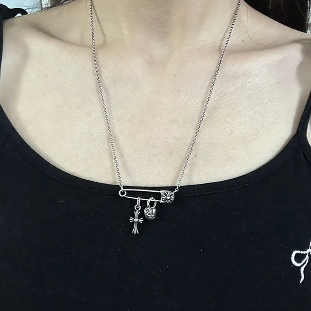 Chrome Hearts Croix et Épingle de sûreté Cœur Collier 2