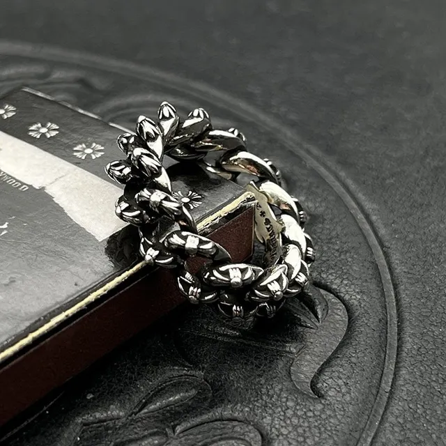 Chrome Hearts Twisted Spiked Chain Silver Gray Motifs Ring 4