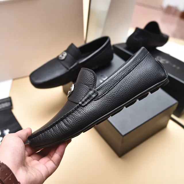 Coach Black Pebbled Leather C-Medallion Loafers 7