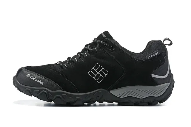 Columbia Black Gray Low-Cut Hiking Boot Synthetic Suede Upper Sneakers 2