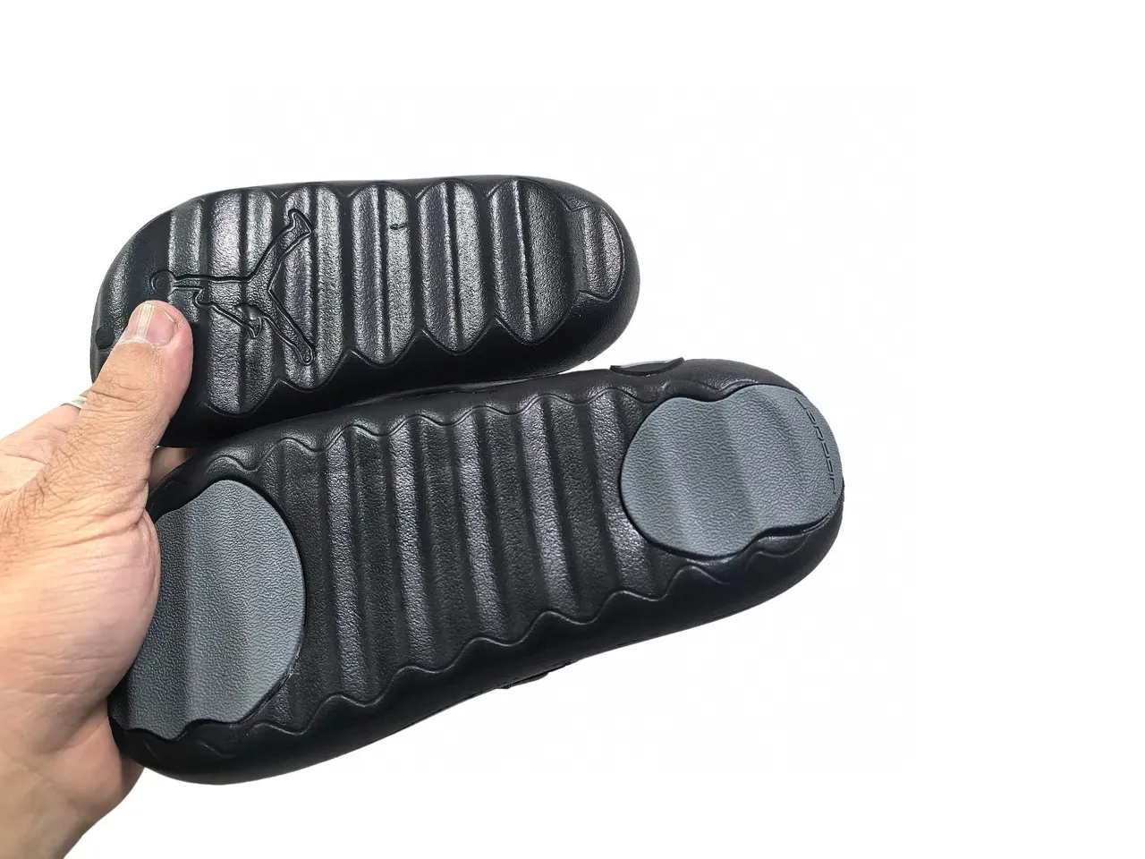 Crocs Beige Noir Mousse Moulée Lanière Ajustable Sabot 9