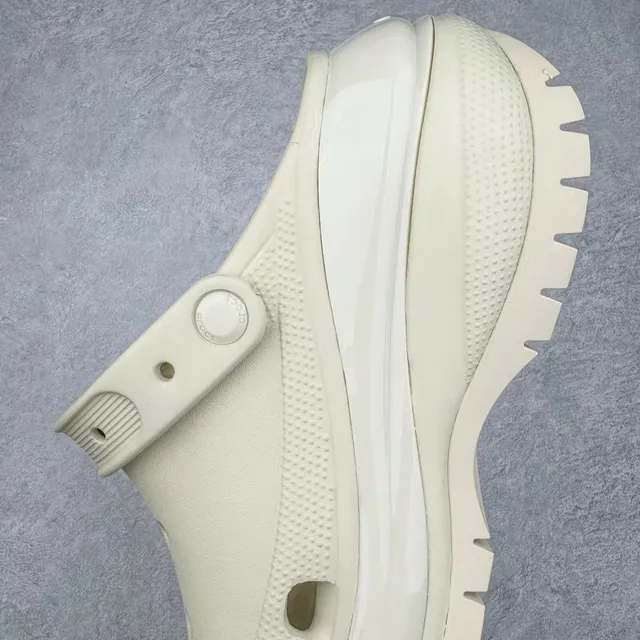 Crocs Echo Clog Off-White Platform Clog 4