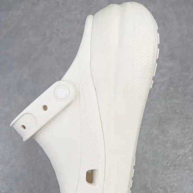 Crocs Echo Clog Off-White Platform Molded Foam Clog 4