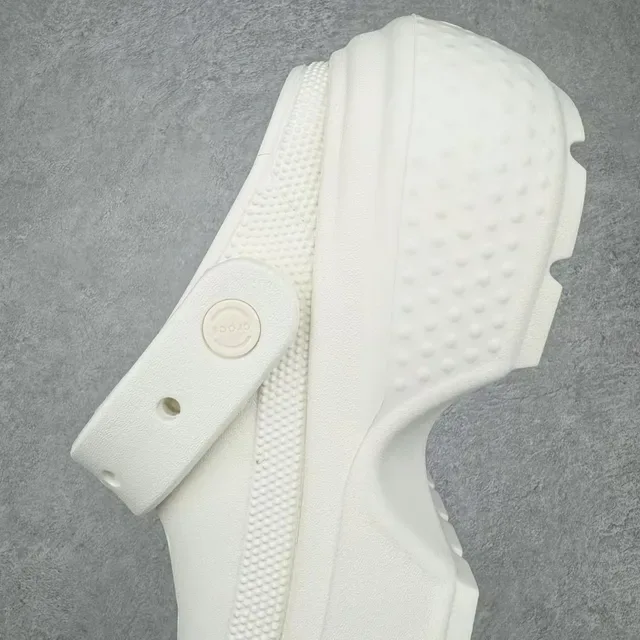 Crocs Zueco Blanco Suela Plataforma Superior Perforado 4