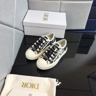 Dior B23 Graphic Print White and Black Lifestyle Sneakers