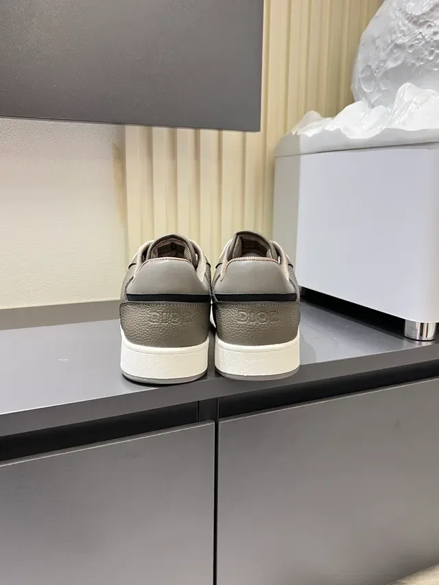Dior B23 Gray Monogram Panel Lifestyle Sneakers 2