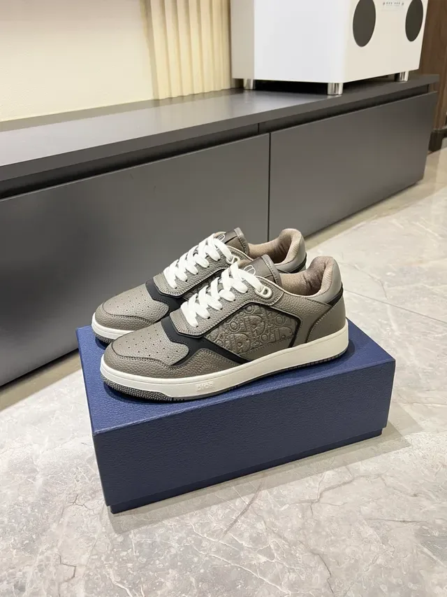 Dior B23 Gray Monogram Panel Lifestyle Sneakers 4