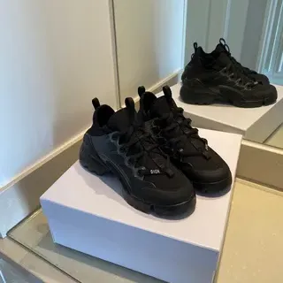 Dior B27 Black Chunky Sneakers
