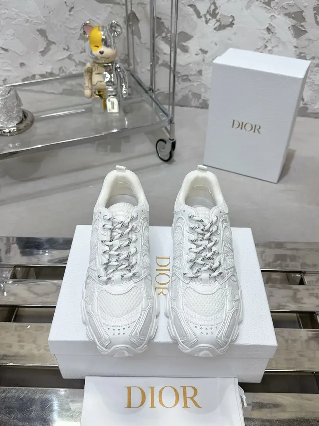 Dior B27 White Embossed Chunky Sneakers 3