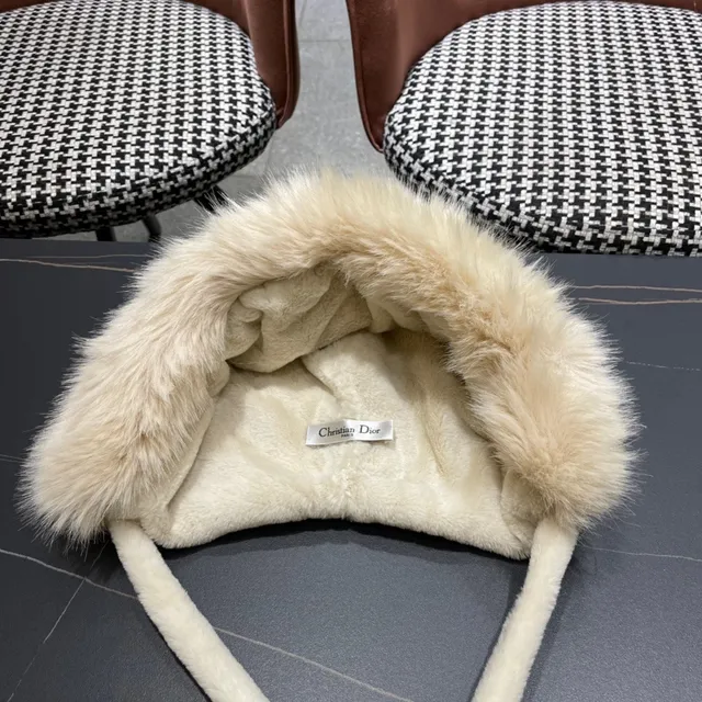 Dior Black Beige Knitted Faux Fur Trim Beanie 11