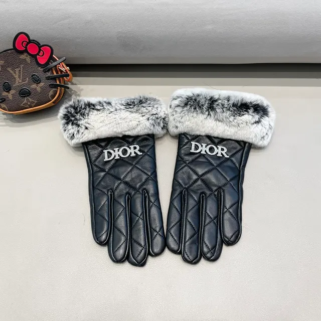 Dior Black White Quilted Diamond-Stitch Faux Fur Cuff Leather Gloves 2