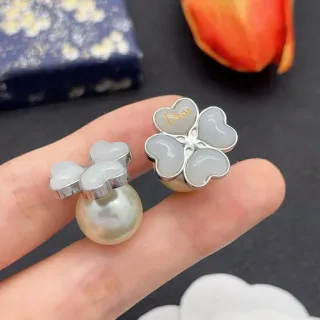 Dior Floral Heart Pearl Earrings