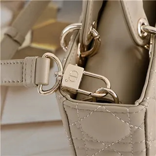 حقيبة توت Dior Lady Dior بورجوندي مقصوصة كاناج مقبض علوي 5