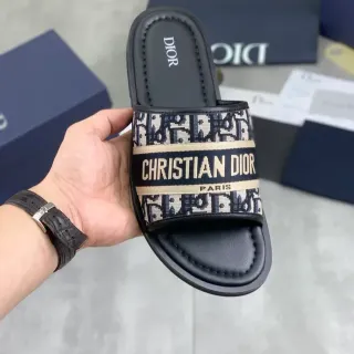 Dior Slide काला भूरा तिरछा जैकार्ड पट्टी चमड़े फुटबेड स्लिपर्स