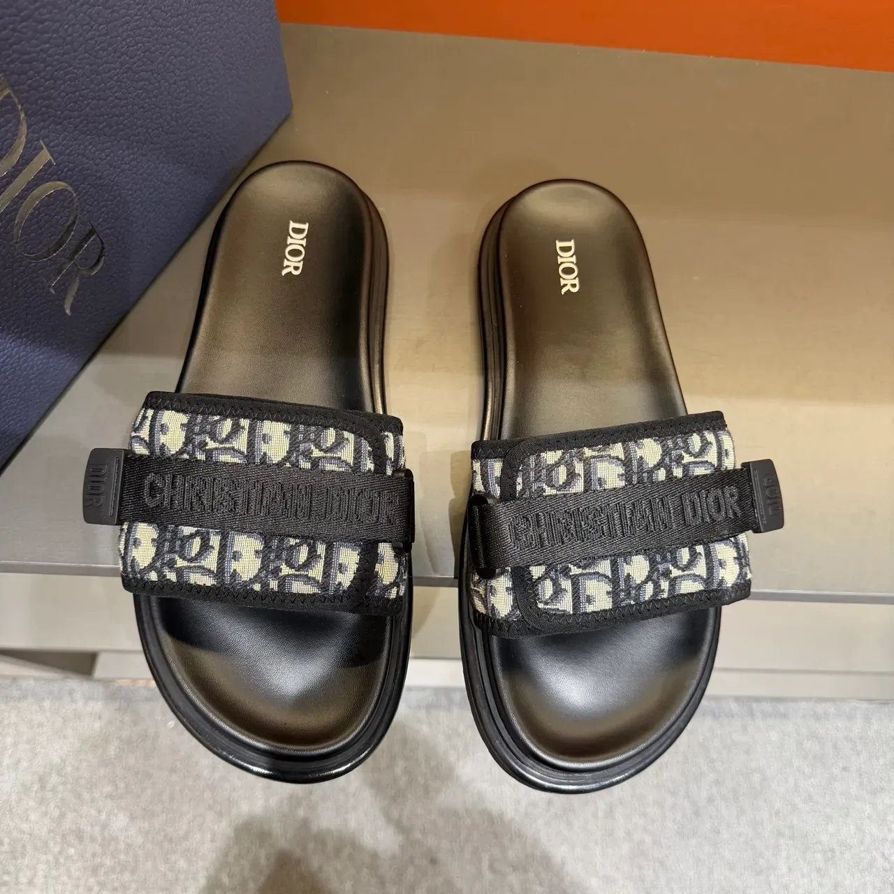 Dior Slide Black Beige Wide Double-Strap Oblique Jacquard Band Slippers 3