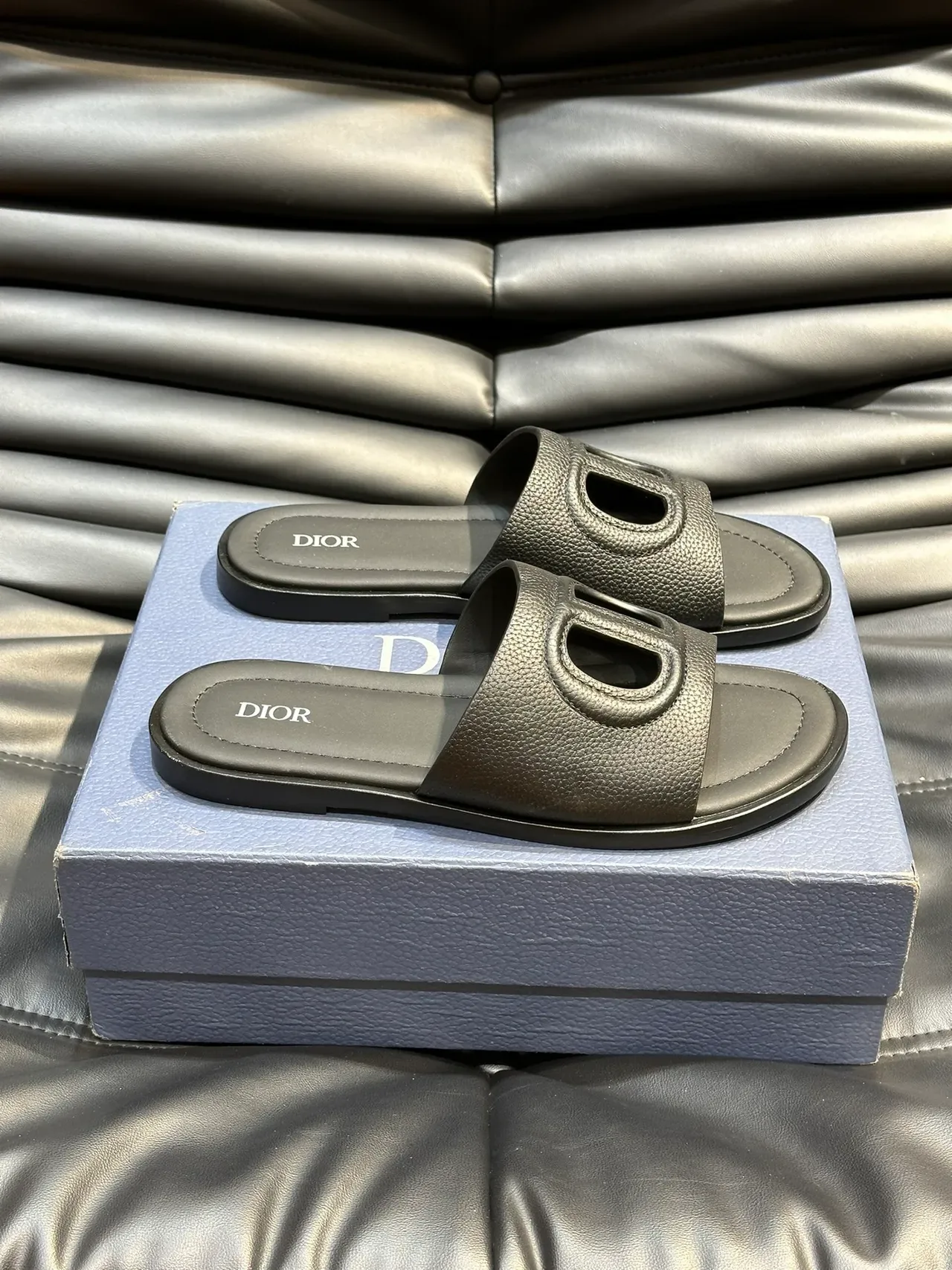 Dior Slide Logo-Cutout Leather Slippers 7