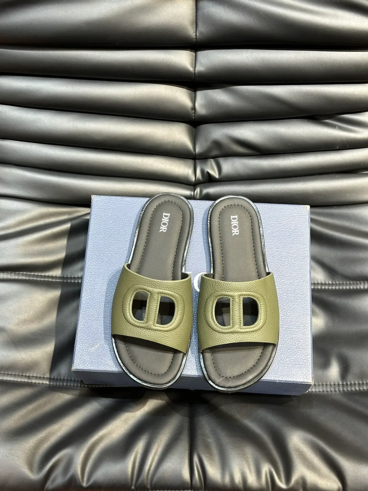 Dior Slide Logo-Cutout Leather Slippers 9