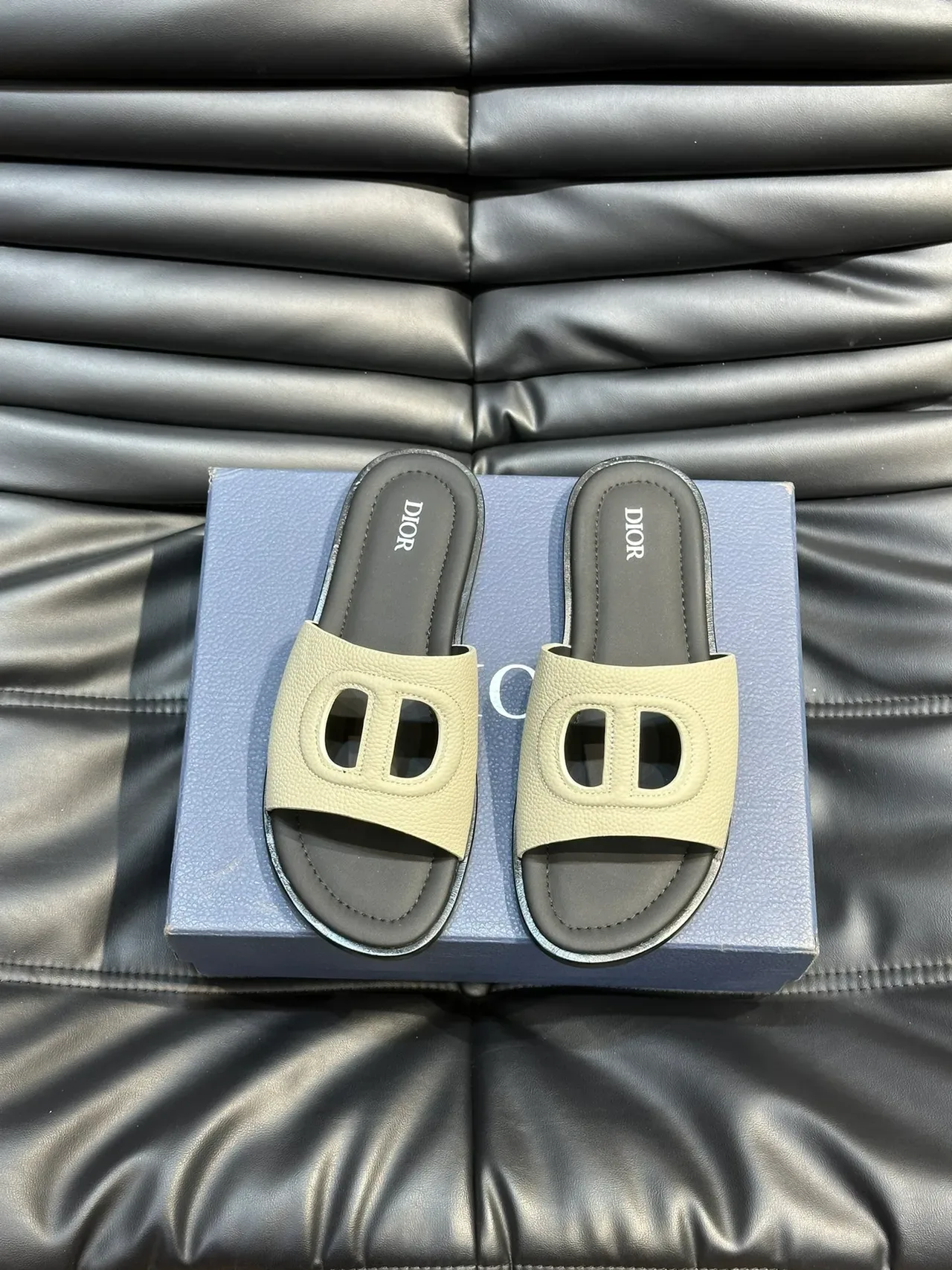 Dior Slide Logo-Cutout Leather Slippers 13
