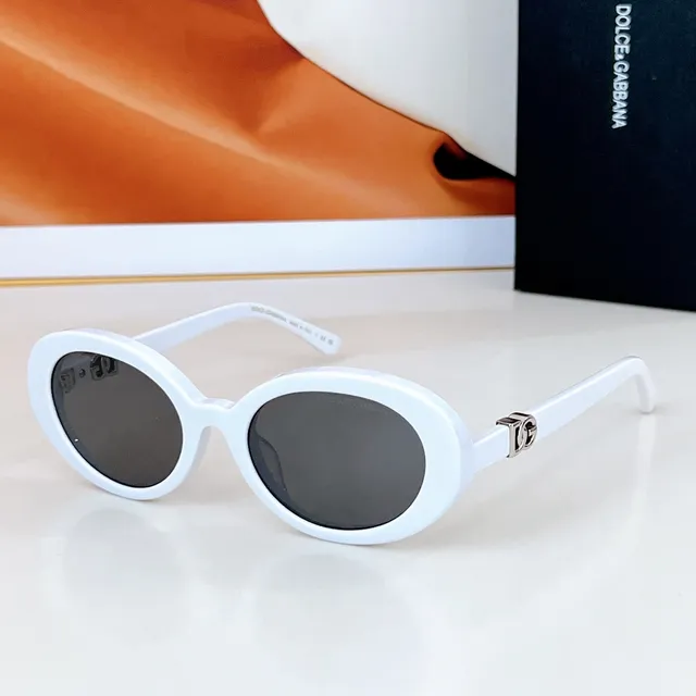 Dolce & Gabbana NS1 Lunettes de Soleil Ovales Brillantes Noires 5