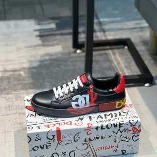 Dolce & Gabbana Graphic Logo Black Red Yellow Lifestyle Sneakers