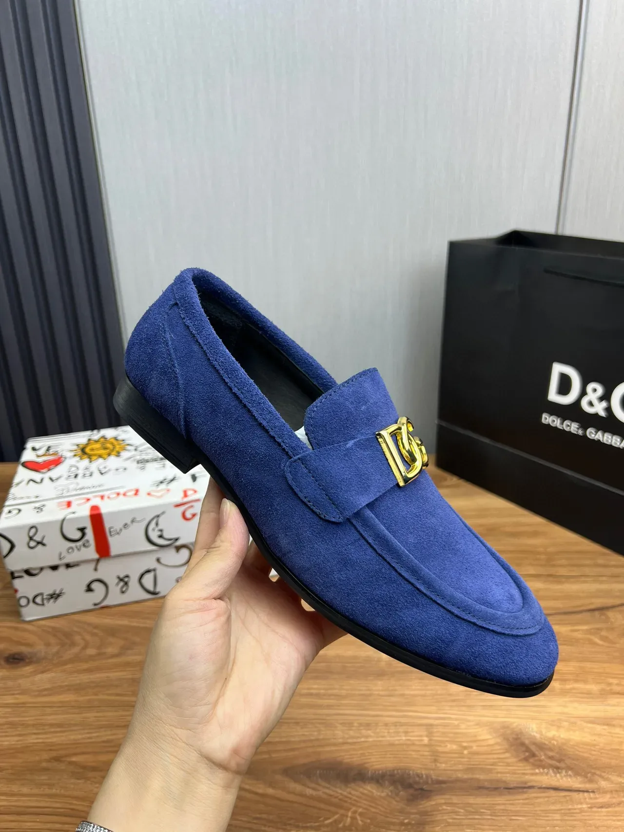 Dolce & Gabbana Loafer Bleu Doré Daim Supérieur D&G Boucle 7