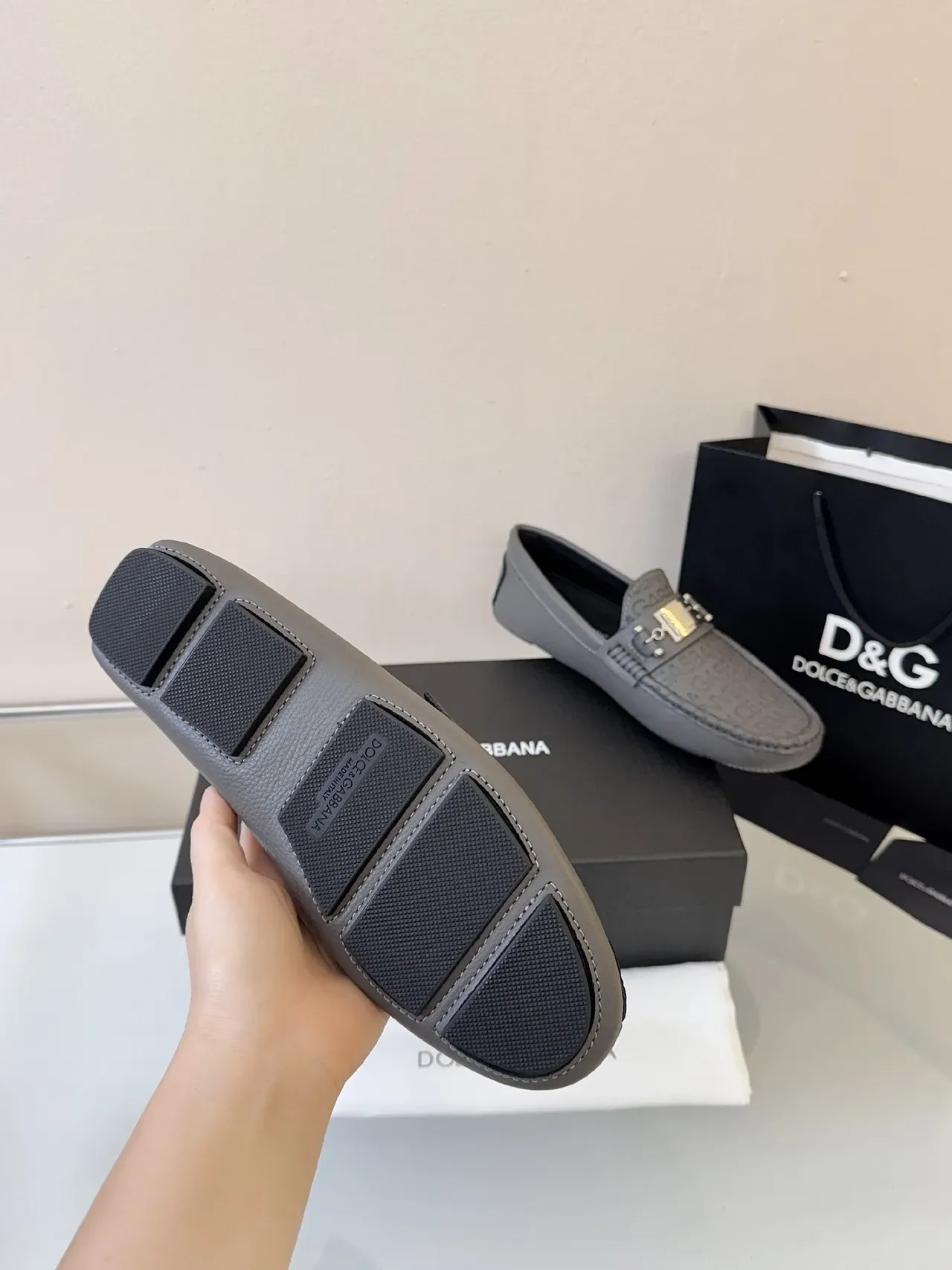 Dolce & Gabbana Portofino حذاء لوفر رمادي مونوغرام مطبوع 5