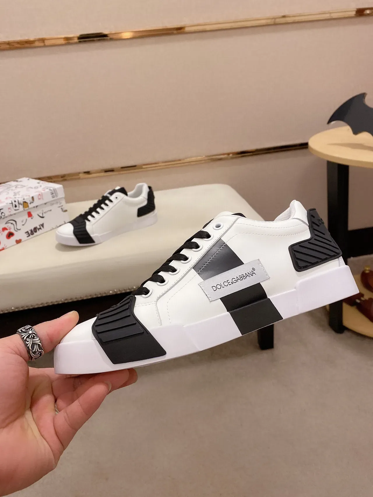 Dolce & Gabbana أبيض أسود جلد علوي غطاء مطاطي حذاء رياضي نمط حياة 8