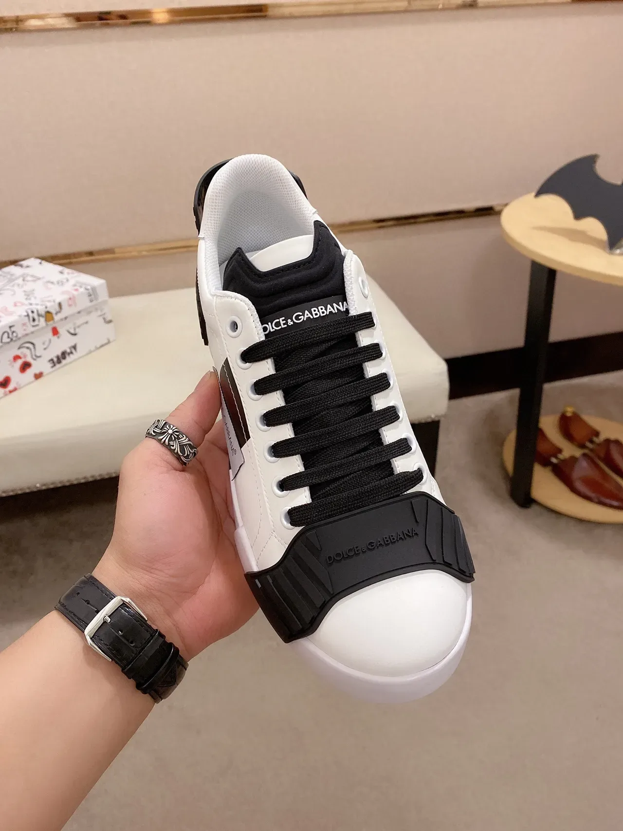 Dolce & Gabbana أبيض أسود جلد علوي غطاء مطاطي حذاء رياضي نمط حياة 9