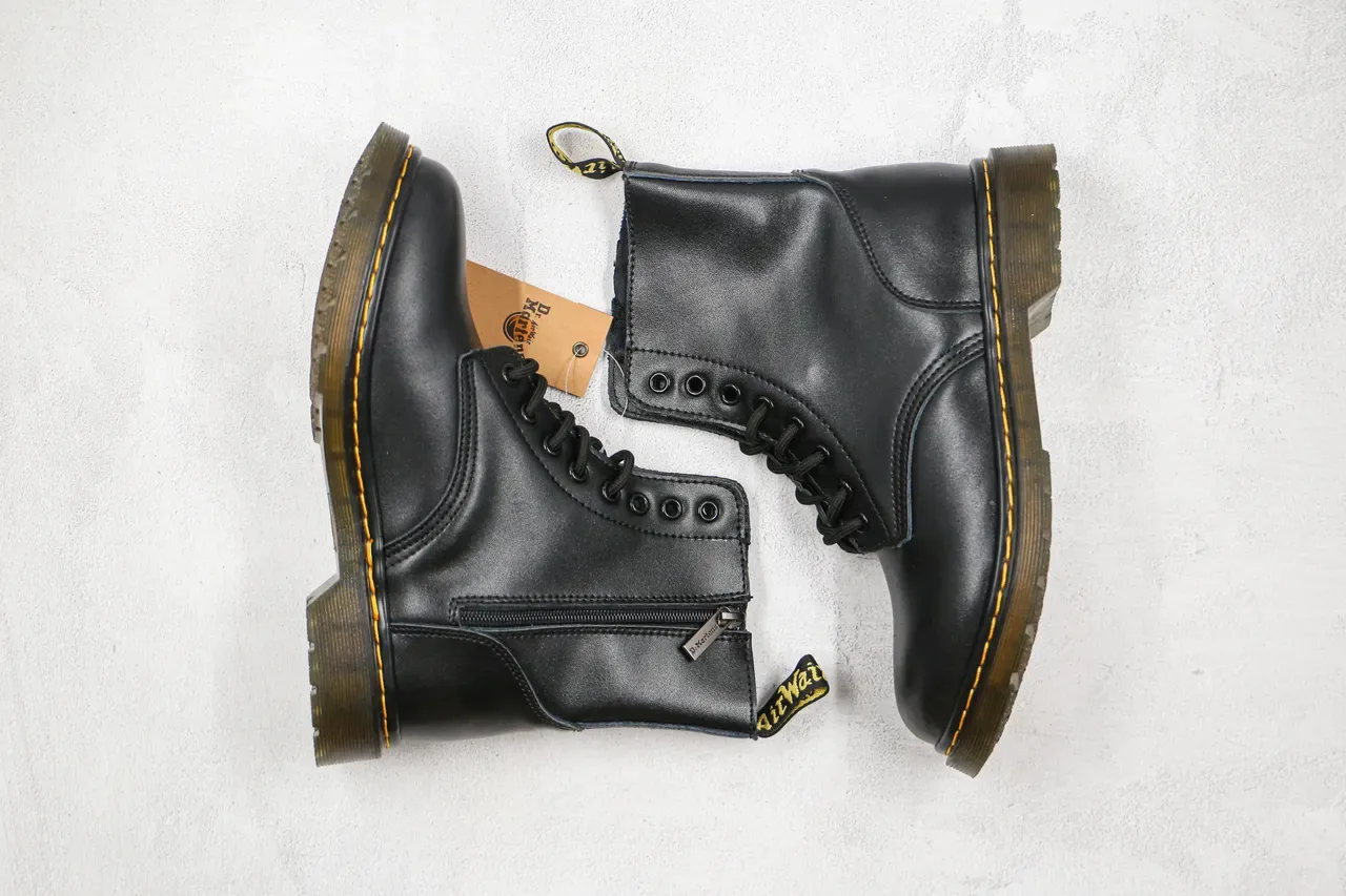Dr. Martens 1460 Black Smooth Leather 8-Eyelet Martin Boot 7